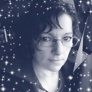 Meet your Posher, Suzette